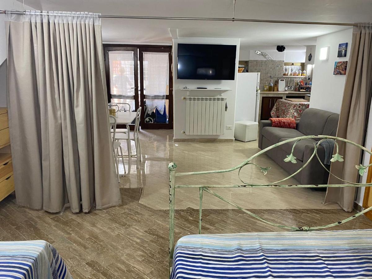 テッラチーナ Casa Badinoヴィラ エクステリア 写真